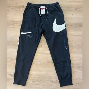 Nike Sportswear NSW Swoosh Logo Jogger Pants Black DR8951-010 Men Size Large